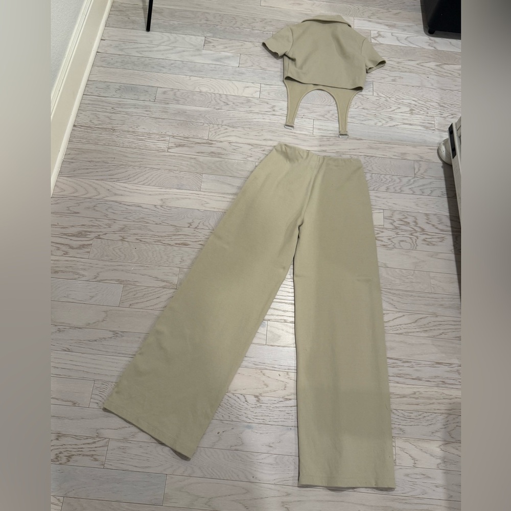 Zara Cream Wide-Leg Trouser & Matching Top